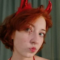 JuanaFriesz's Avatar Pic