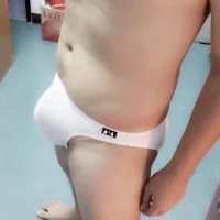 Hi-cool's Profile Pic