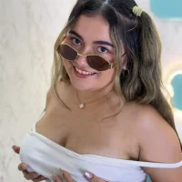 KatyBlondee's Avatar Pic