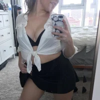 gold_emily এর প্রোফাইল ছবি