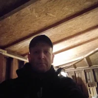 Adamczyk11's Profile Pic