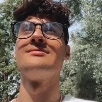 Love_airlines's Profile Pic