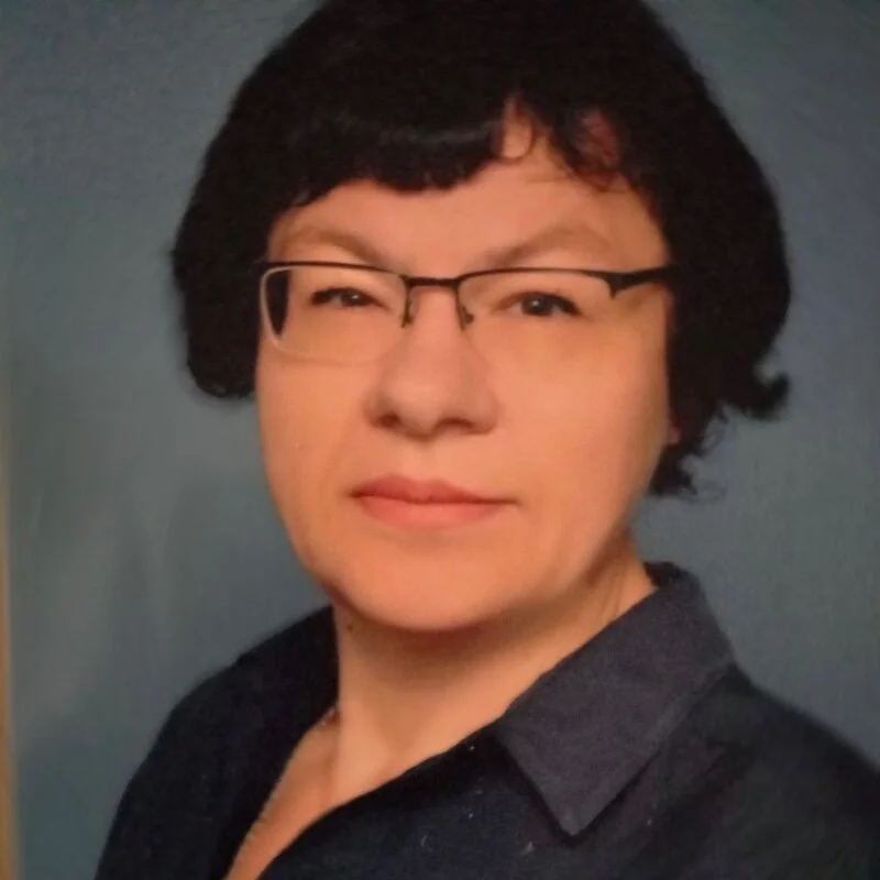 Olena72531