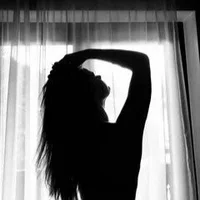 LivelyMia: εικόνα άβαταρ