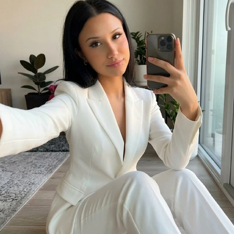 nicolewoss Stripchat profile image