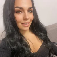 christinalove1's Profile Pic
