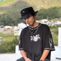 noahnoguera model avatar