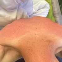 redlightrarri's Profile Pic