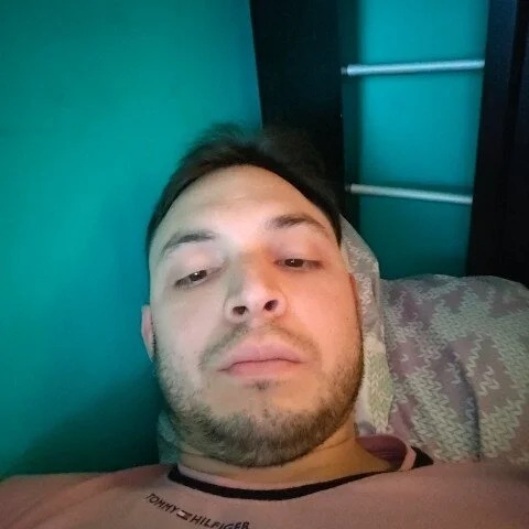 ah411178 profile photo