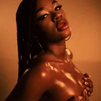 _chloe_adams' Avatar Pic