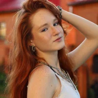 redgirl8642