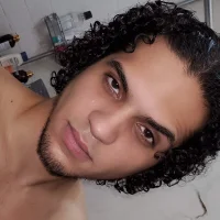 Yxxng_Xol's Profile Pic