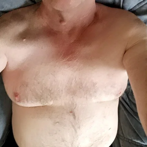 loveeatingcunts live cam profile