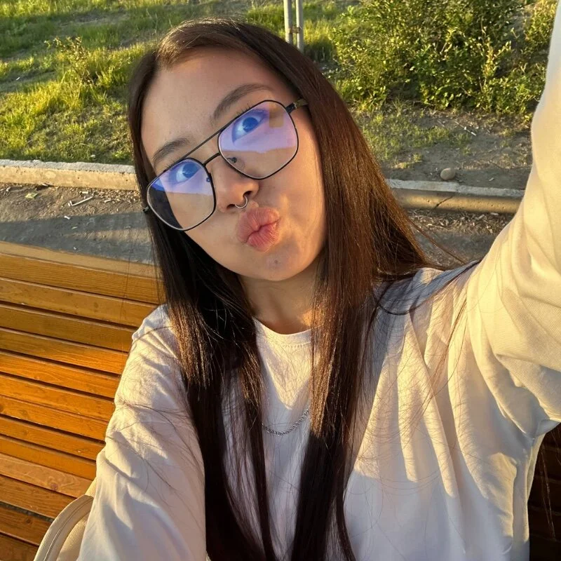 mimi_frost profile photo