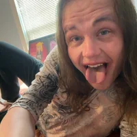 RaeganV's Avatar Pic