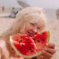 LianaLotv 的個人資料圖片