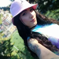 _ravenna_'s Profile Pic