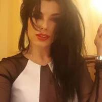 LiyaKis's Profile Pic