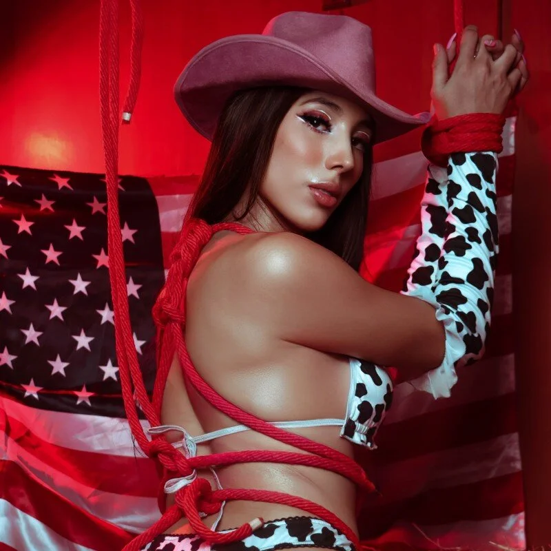 Herazuline live cam profile