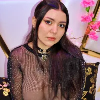 AliiceVance's Profile Pic