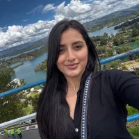 annycolombianpettite's Profile Pic