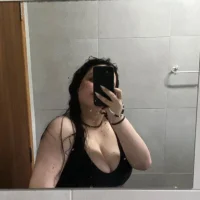 Offline chatovací místnost _MidnightLust_