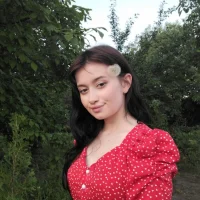 ErleneHardcastle's Avatar Pic