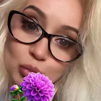 Slika avatara modela AngelFountains