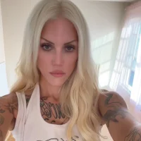 VegasVicky's Profile Pic