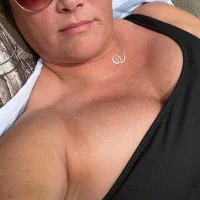 epeaches's Profile Pic