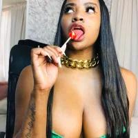 Foto do avatar de ValerieBlakee