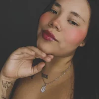 emma_noir_
