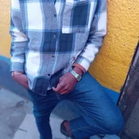 Kingwhxtee