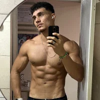 Tony_22cm's Avatar Pic