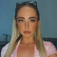 ceeceefox99s profilbillede
