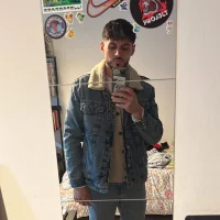 Fil693's Profile Pic