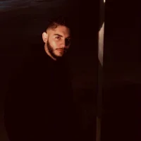 תמונת פרופיל של Italo_black