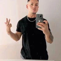 Chileno23hot's Avatar Pic
