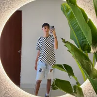 callmelo21's Profile Pic