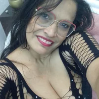 Juliana_milf_