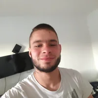 prawiczek23lata's Profile Pic