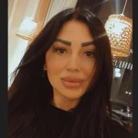 Elysmera 的個人資料圖片