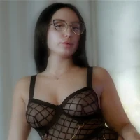 Christy_Calypso Adlı Modelin Avatarı