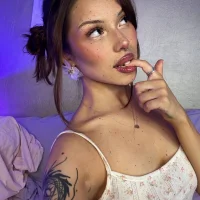 Foto do perfil de LeilaMeow