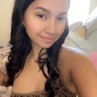 strawberii's Profile Pic