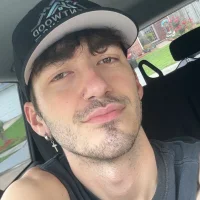 Фото профіля Calvin_Tannerr