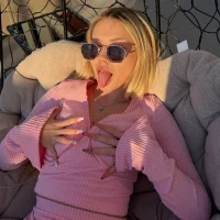 SofiaSantora's Avatar Pic