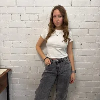 DeandraGulyas Profilový obrázek