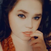 Gambar Profil BellaRose8989@xh