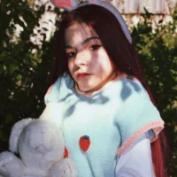 MiniSophia's Profile Pic